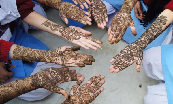 Group (10 member) Mehendi